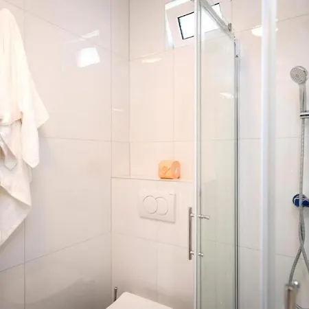 Blue Lagoon House 赫瓦尔